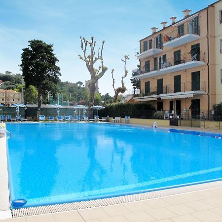 Apartment Cala Azzurra - Imp312 By Interhome Imperia Dış mekan fotoğraf