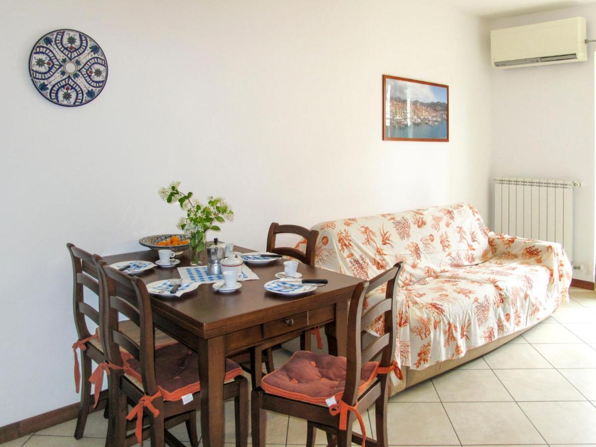 Apartment Cala Azzurra - Imp312 By Interhome Imperia Dış mekan fotoğraf