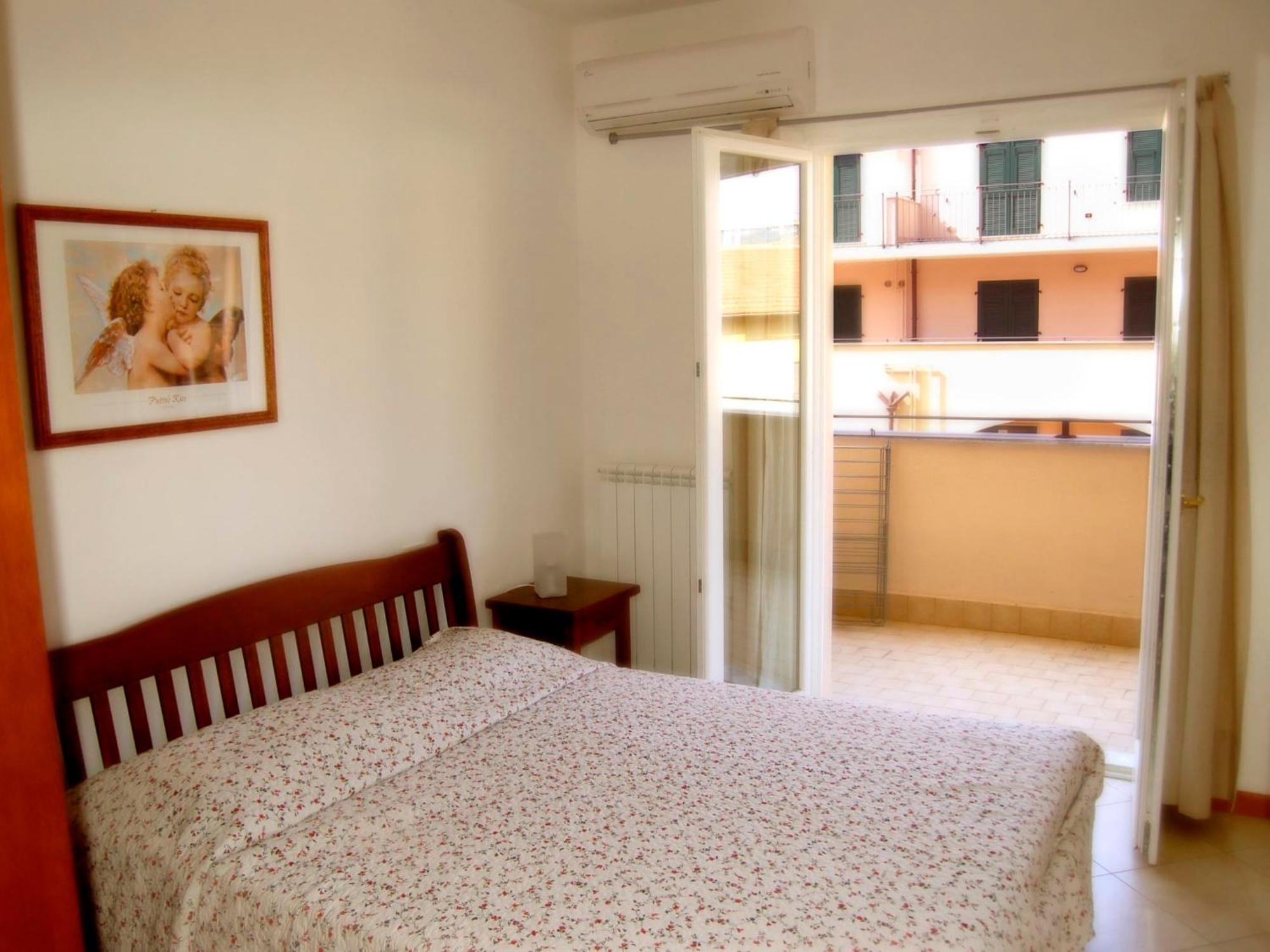 Apartment Cala Azzurra - Imp312 By Interhome Imperia Dış mekan fotoğraf
